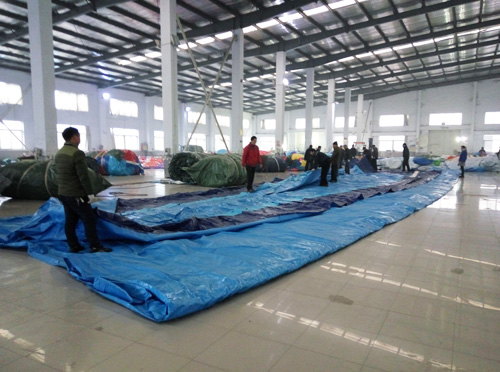 萊恩斯充氣游樂(lè)設(shè)備企業(yè)實(shí)景7