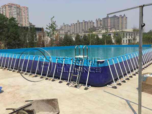 大型支架水池