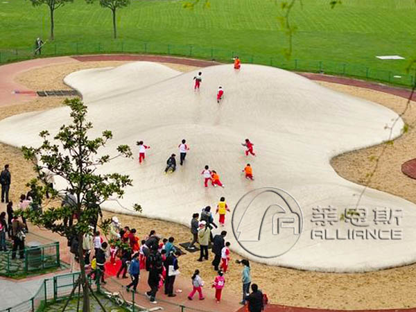 兒童充氣跳跳云蹦蹦云樂園