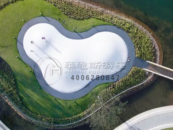 蹦蹦云樂園
