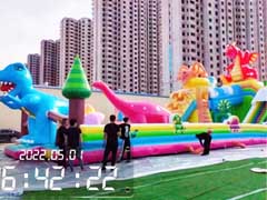 恐龍戰(zhàn)隊充氣滑梯城堡
