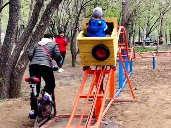 拼爹過(guò)山車廠家